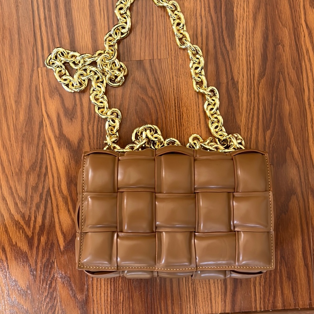 evalulu cassette chain woven bag new